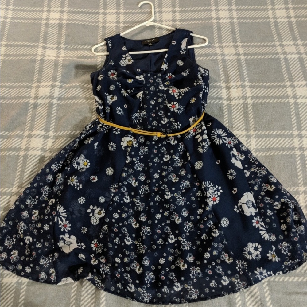 JASON WU | Light flowy chiffon floral spring or summer dress - Picture 3 of 3